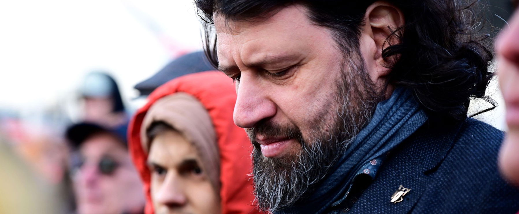 Sosem láttad még így Puzsér Róbertet, a hitéről vallott meg egy interjúban