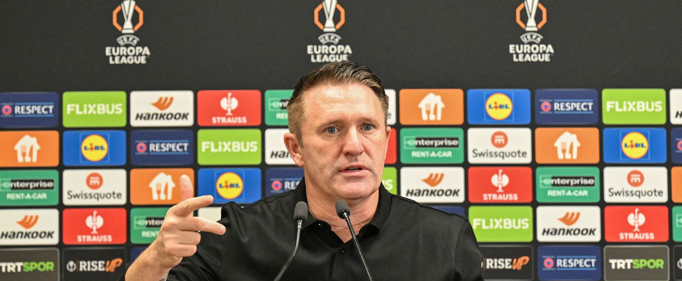 Robbie Keane bejelentése sokkolta a riportert, még a tolmács is zavarba jött a Fradi edzőjétől, itt a vége?