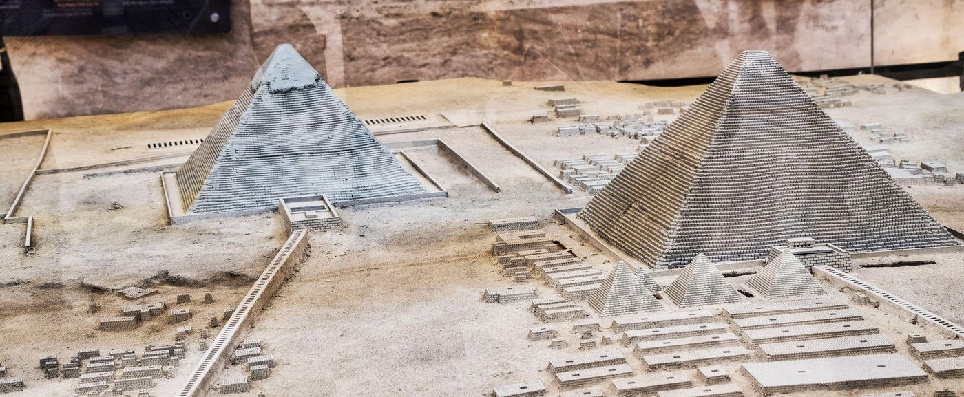 Itt a bizonyíték, végig hazudtak az emberiségnek az egyiptomi piramisokról? 3 idegen tárgy sokkolja a tudományos világot