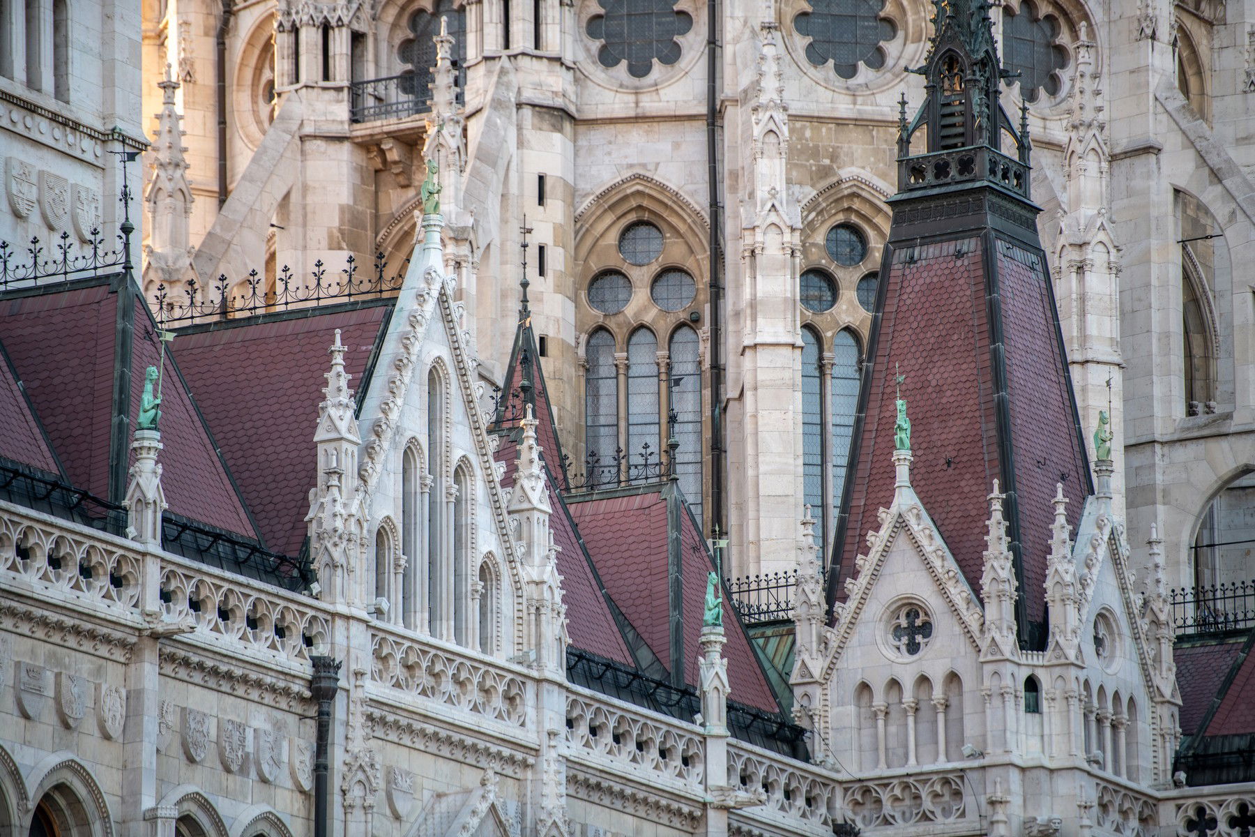Egy portugál oldal brutális képet közölt Magyarországról, ezen hüledezik a fél világ