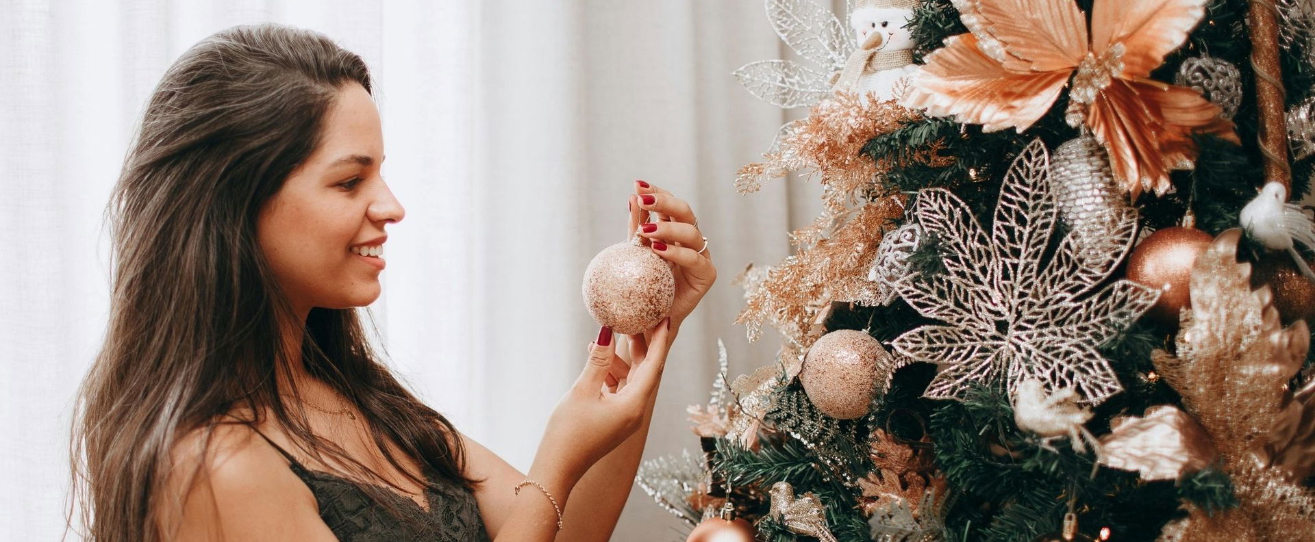 Ez az új karácsonyi őrület, nem hiszed el, mit aggatnak az emberek a fára idén