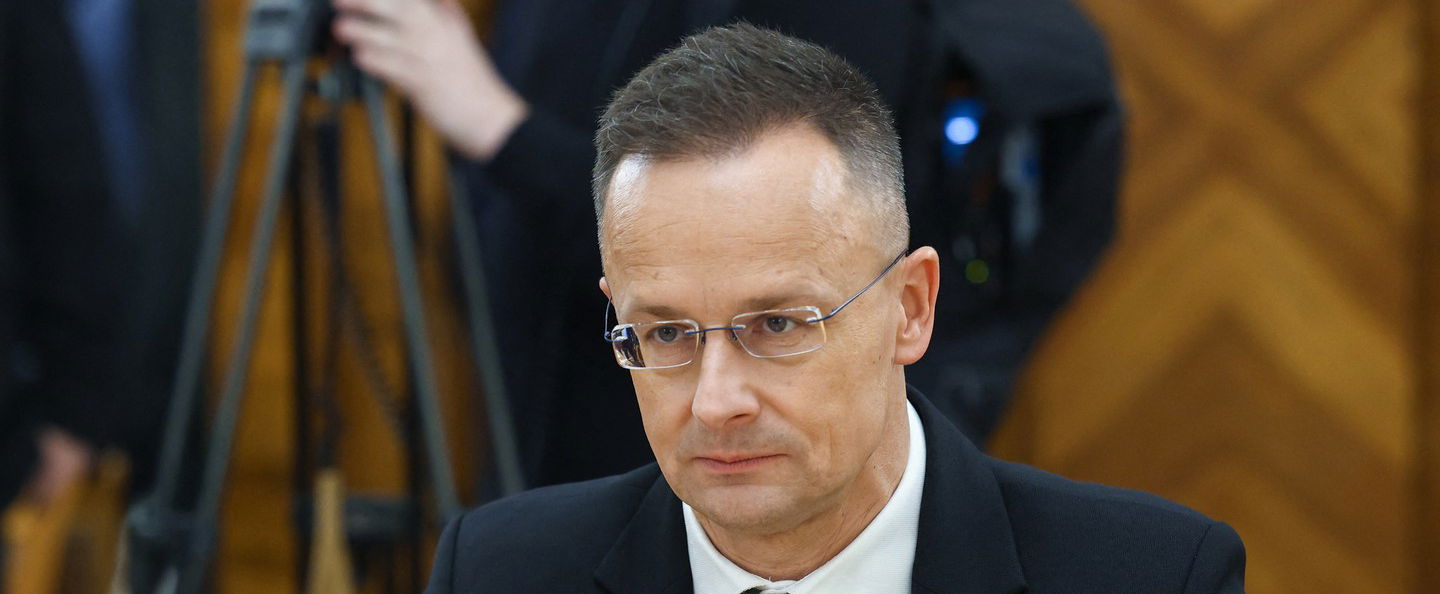 Lebukott Szijjártó Péter New Yorkban, az éj leple alatt hagyta el a szállodát