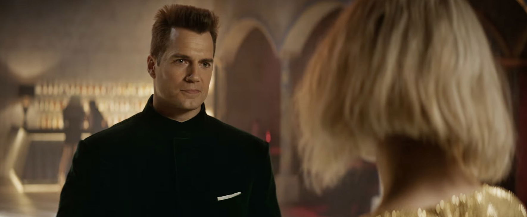 Henry Cavill zseniálisan vicces kémfilmje letarolta a képernyőket, brutális fordulatokkal szegez a kanapéhoz ez az akció-vígjáték