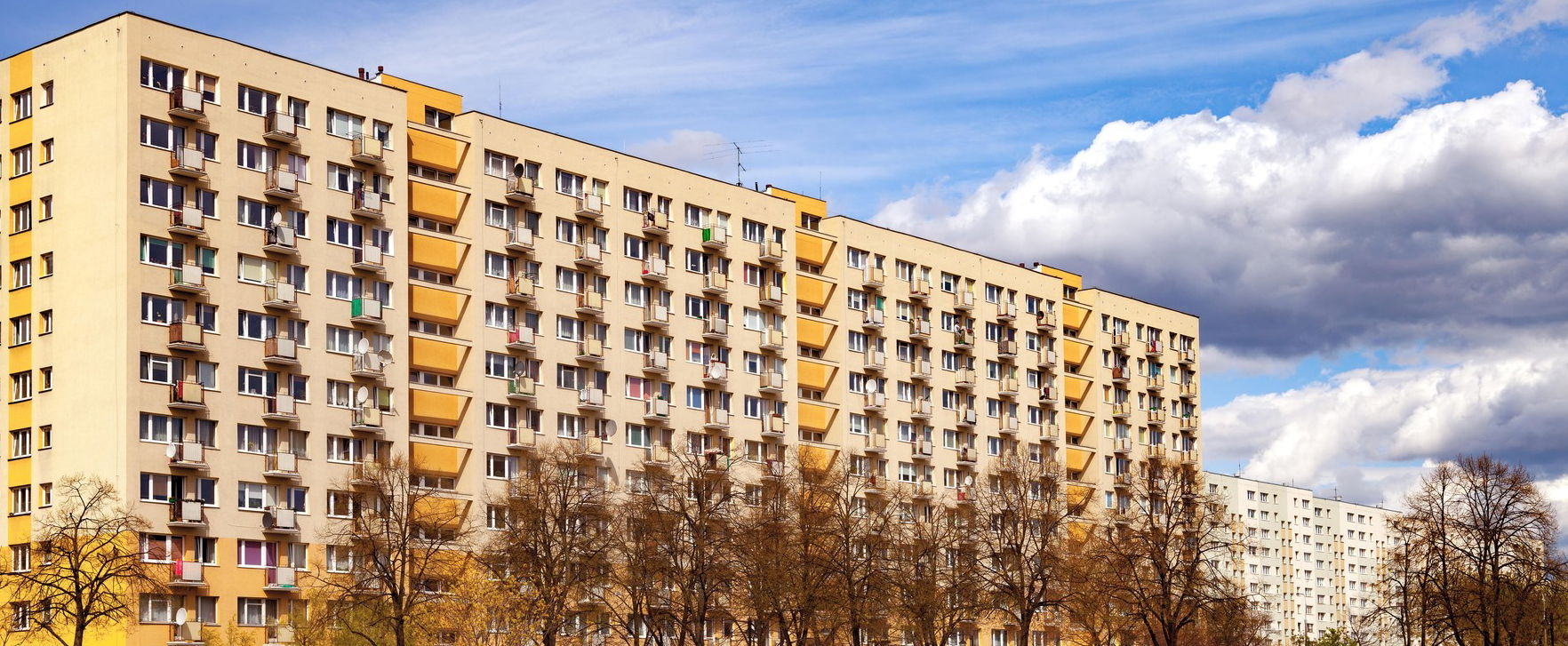 Meghökkentő dolgot tettek egy magyar panelház tetejére, a világ azonnal lesokkolt