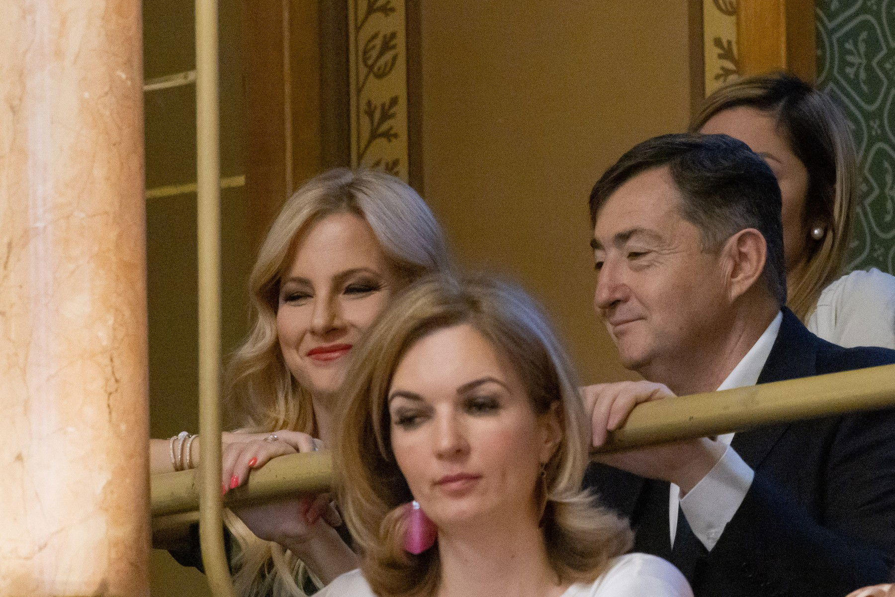 Ez volt Várkonyi Andrea karácsonyi ajándéka, elakad a szavad ha megtudod mit vett neki Mészáros Lőrinc