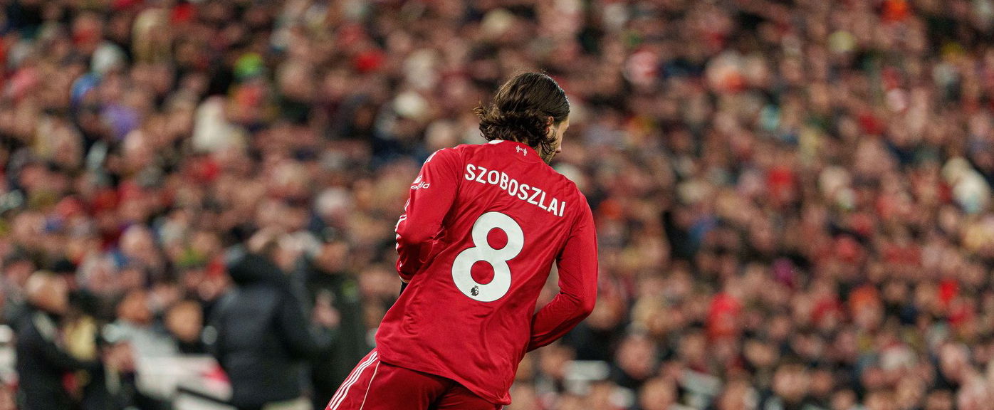 Szoboszlaiék kiszúrtak valamit a felvételen, Slot teljesen kiborult az eseményektől - Ez már a búcsú?