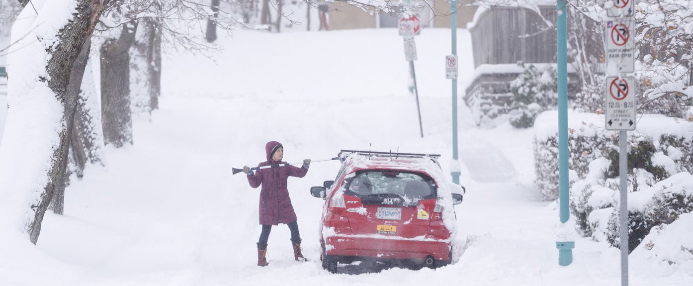 2 perc alatt eltűnik a vastag hó az autódról, csak ennyit kell tenni hozzá, itt a gyors megoldás