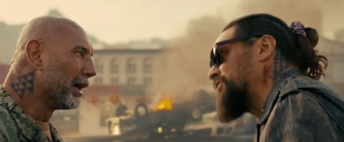 Jason Momoa és Dave Bautista párosa felperzseli a toplistákat idén, minden felrobban körülöttük ebben az új akció-vígjátékban