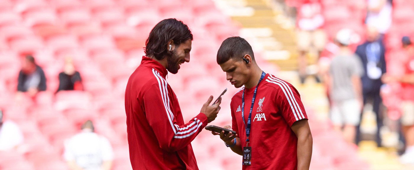 Arne Slot mindenkit sokkolt, szenzációs bejelentést tett - Utolsó meccsére készül a Liverpool edzője?