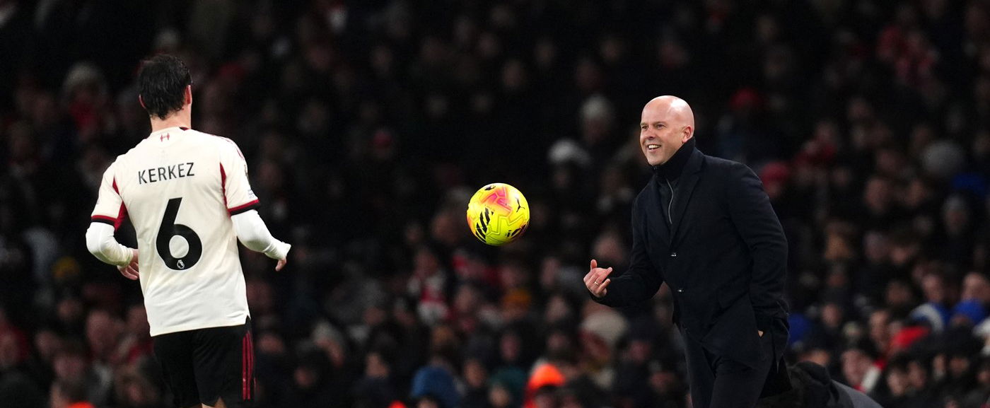 Szoboszlai edzője egyetlen szóval reagált, a közmédia magyar riportere kiakasztotta Arne Slotot 