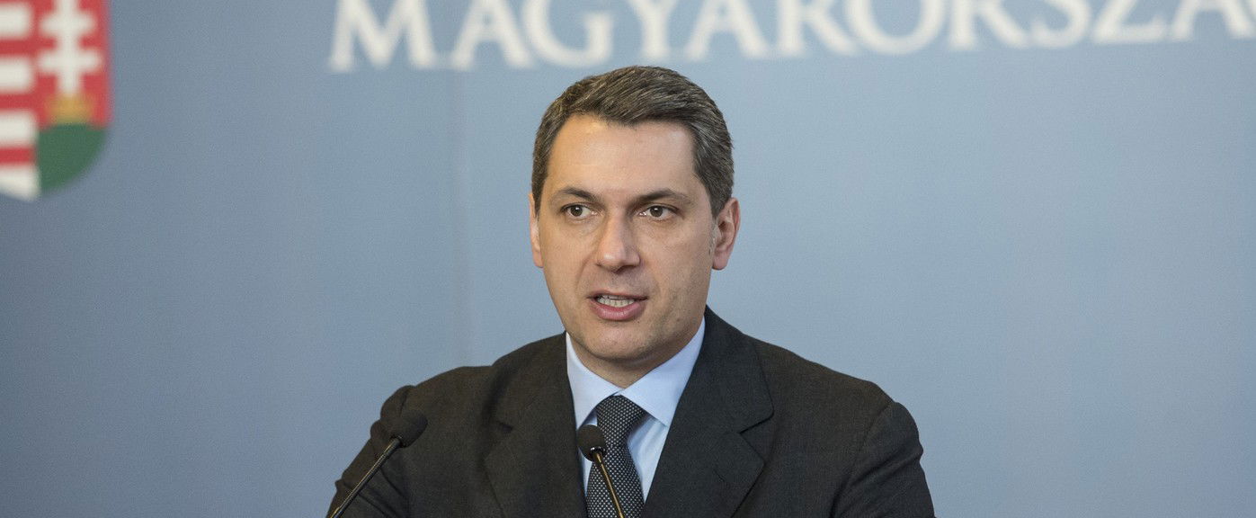 Lázár János otthona egy csoda, olyan felvétel jött, amit ritkán láthatunk