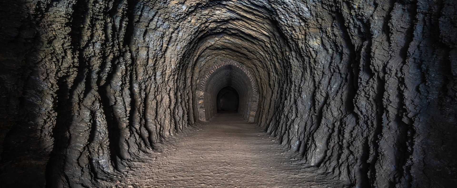 Kiszivárgott az irtózat, ezt rejtegeti Kína az ősi piramisban, ahova ember nem léphet be