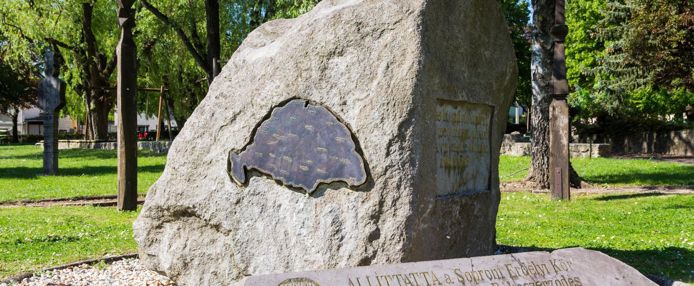 Már öt éve érvénytelen a trianoni békeszerződés? Itt vannak a legfontosabb tények a legendáról