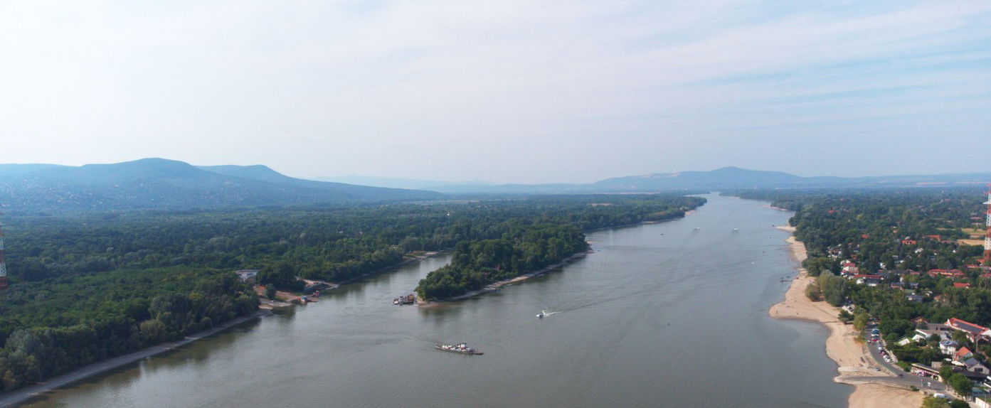 Rejtélyes sziget bukkant fel a Dunán Magyarországon, alig pár ember léphet rá, a többieknek lehetetlen