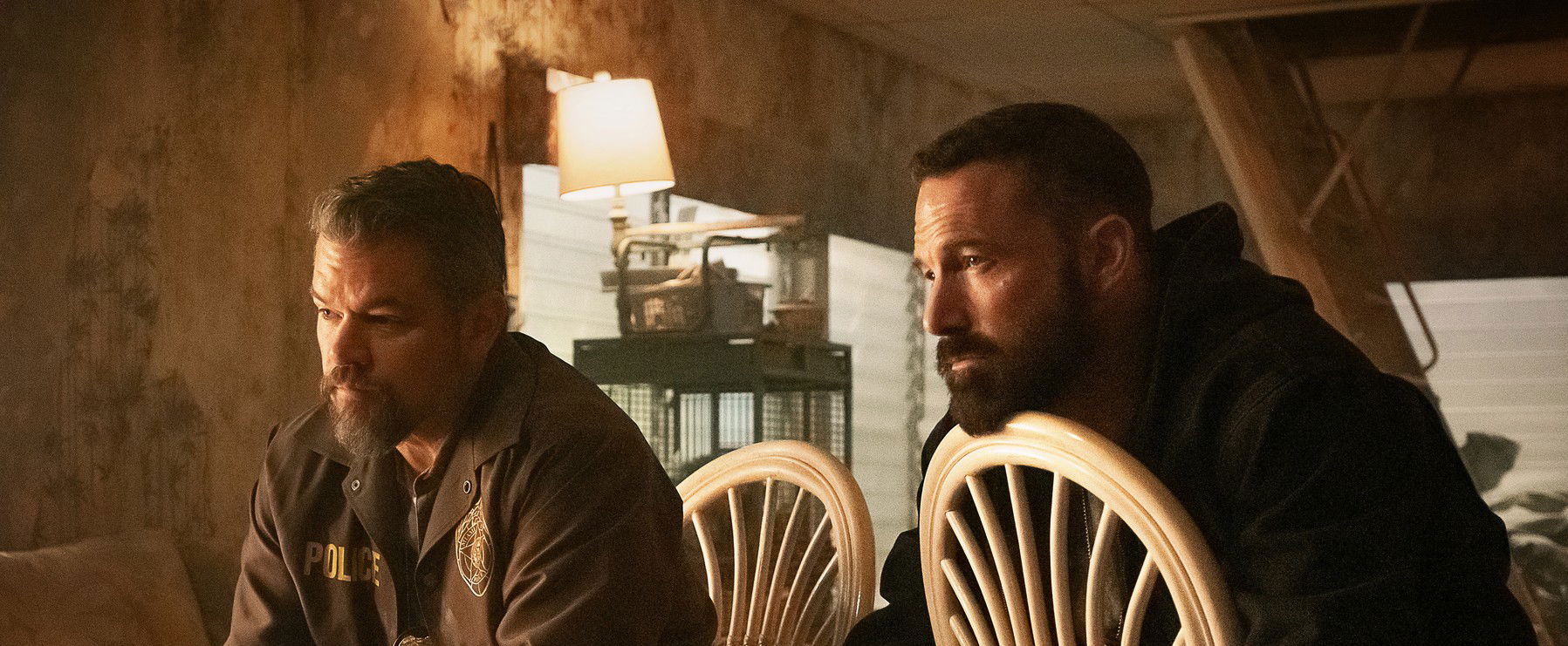 Tombol a Netflix toplistáján Ben Affleck és Matt Damon közös thrillere, olyan zseniális csavar tartogat, amire senki sem volt felkészülve