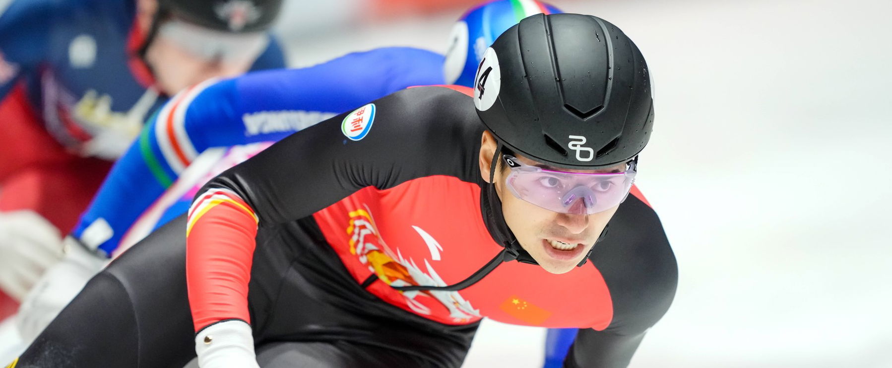 Lesifotó készült a téli olimpián a magyaroknak hátat fordító Liu Shaoangról, olyan emberrel mutatkozott, akire senki sem számított