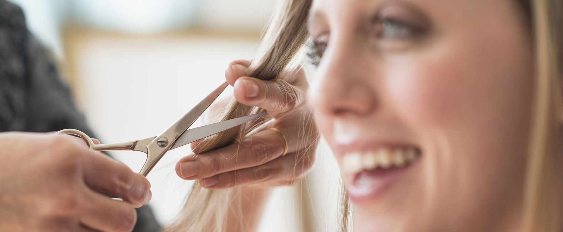 Rendőrök rontottak be egy kiskőrösi rém fodrászüzletbe, felfoghatatlan dolgot találtak ott eldugva