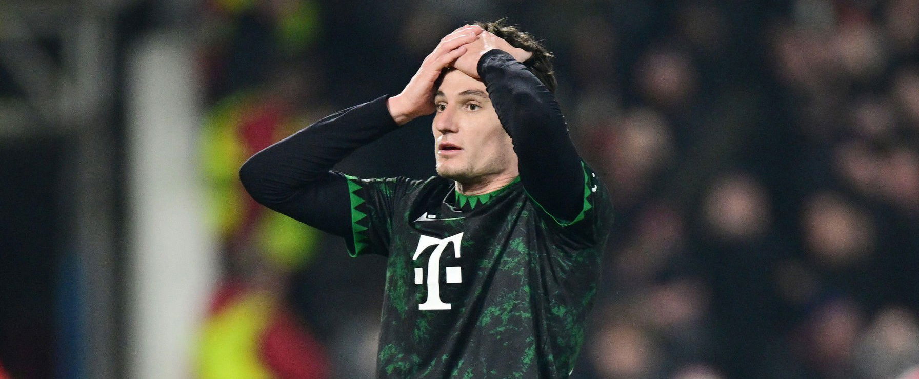 Megtörte a csendet Ötvös Bence, ezt mondta neki Robbie Keane a nottinghami zakó után, ettől volt hangos a Fradi öltözője