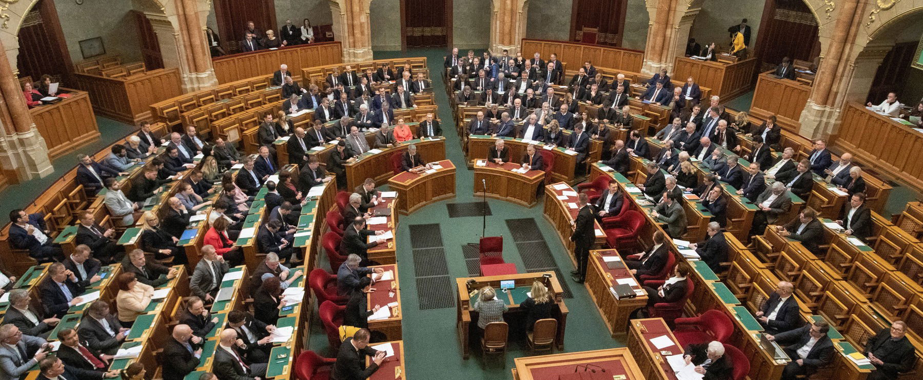 Ez történne, ha most vasárnap lenne a választás, furcsa összeállítás alakulna ki a Parlamentben