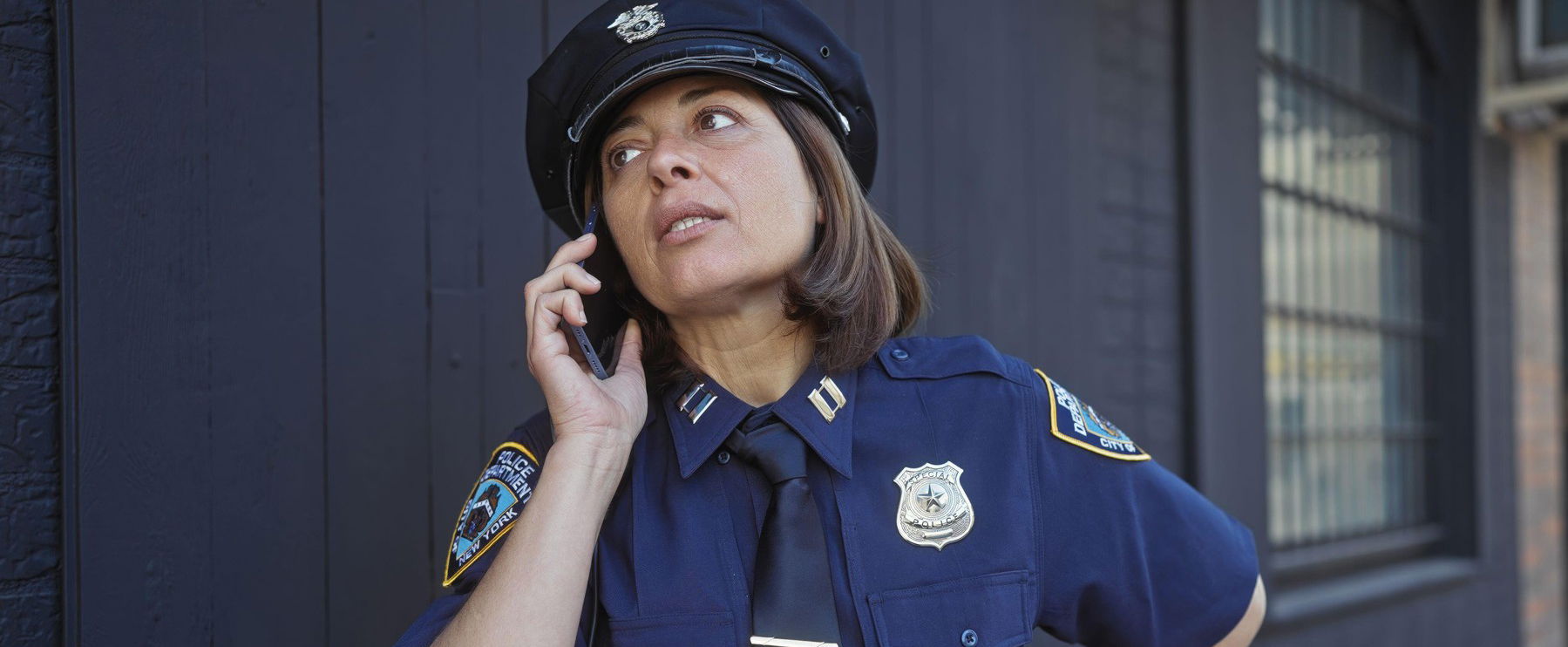 Kvíz: Csak az igazi 80-as évekbeli gyerekek ismerik Linda titkát, Te tudod még, mi volt a védjegye a karatés rendőrnőnek?