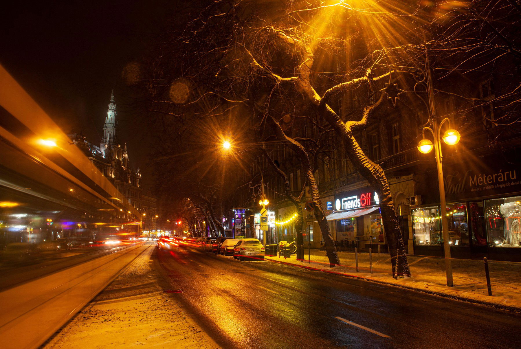 Botrányos állapotok Budapesten, tettlegességig fajult a vita egy külföldi vendégmunkás és egy járókelő között