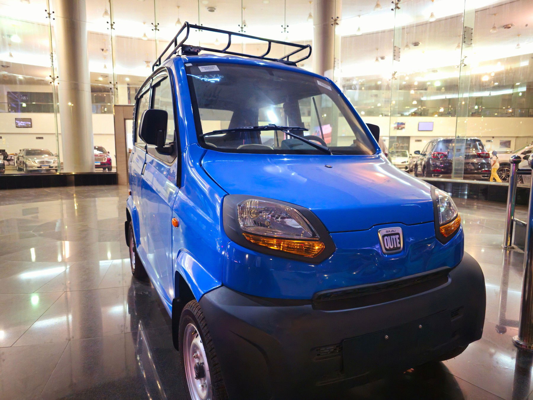 Mindent felforgathat egy új autómárka itthon, fillérekért lehet majd személyautót venni