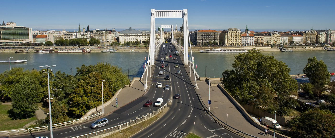 Itt a magyar autómárka, 4 betűs a neve, szenzációs kimondani is