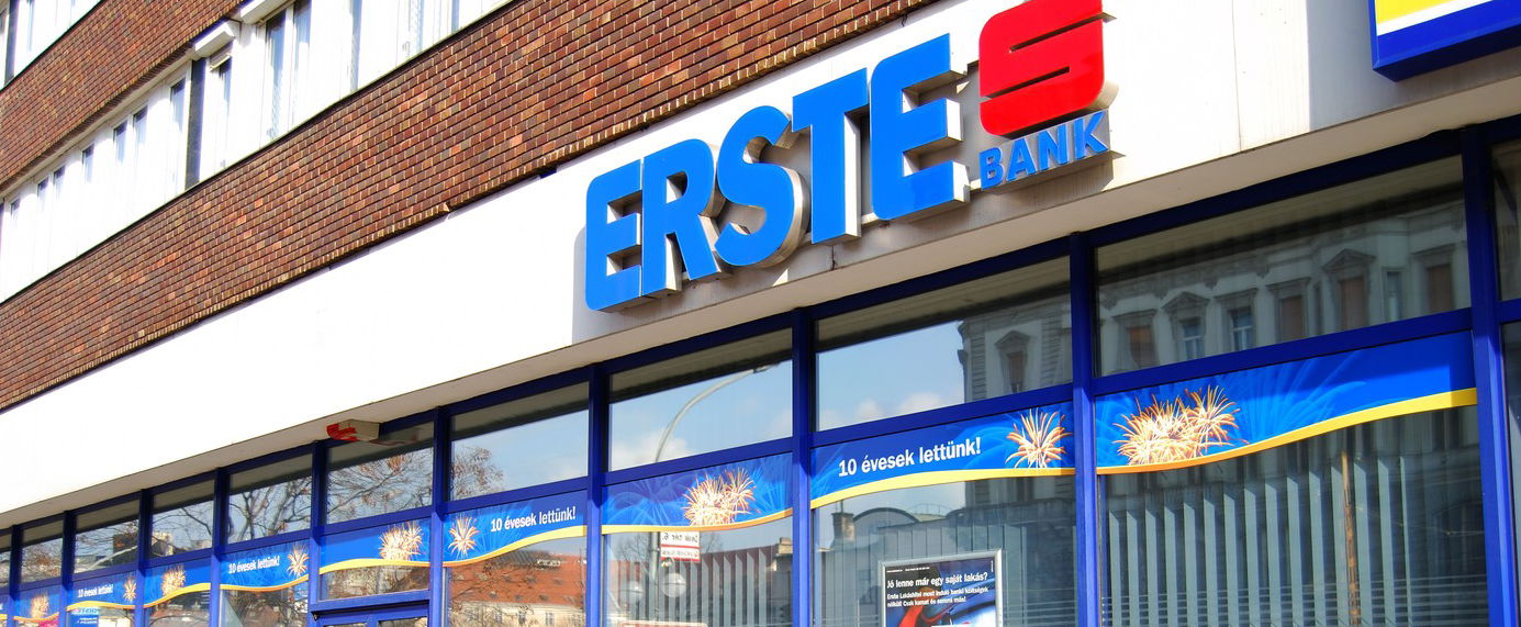 Rendkívüli hírt közölt az Erste és az MBH Bank az ügyfeleivel, százezreket érint a bejelentés