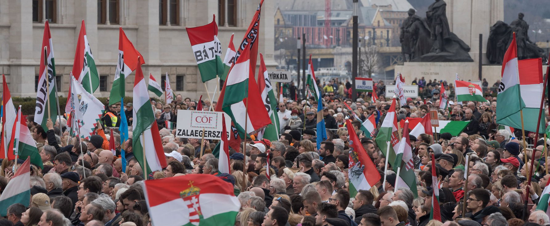Politikai csatatérré válik a március 15, egy dolog akár a választás sorsát is eldöntheti, így készül Orbán Viktor és Magyar Péter