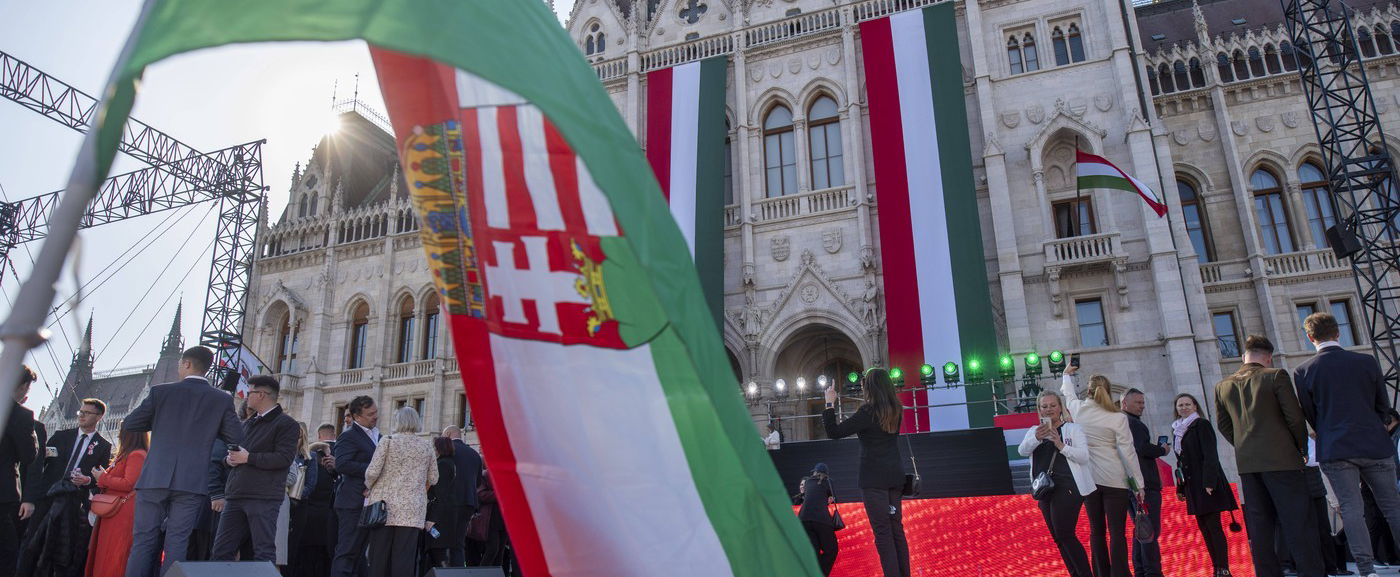 Példátlan videó került elő a március 15-i fővárosi eseményekről, azonnal világszenzáció lett