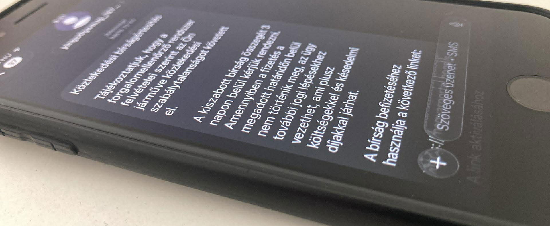 Figyelmeztetnek a magyar hatóságok, fontos SMS-érkezik, ezt kell tenni, ha megkaptad