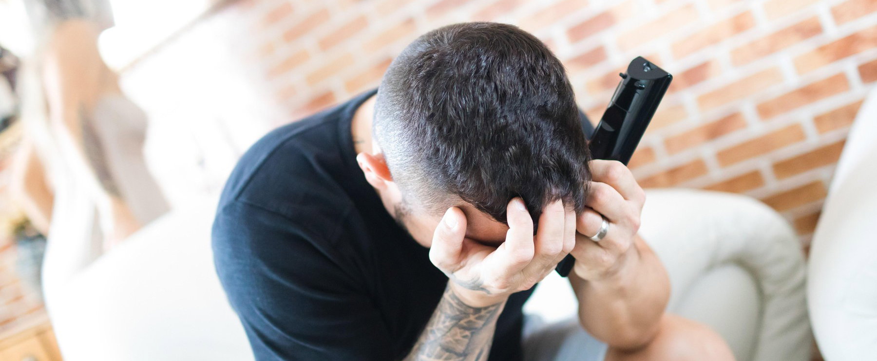 Két és félmillió magyart sértett meg a Heti hetes műsorvezetője