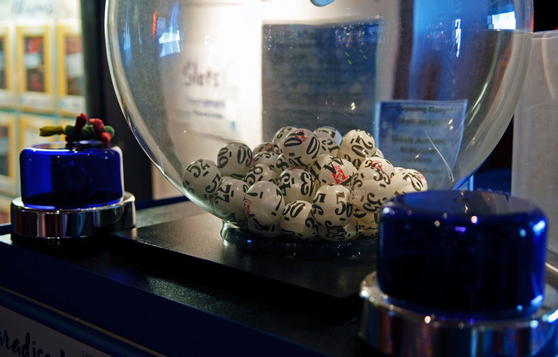 Hatoslottó: rettenetesen sok pénzt lehetett nyerni, lássuk, tojt-e valakinek többszázmillió forintot a nyuszi