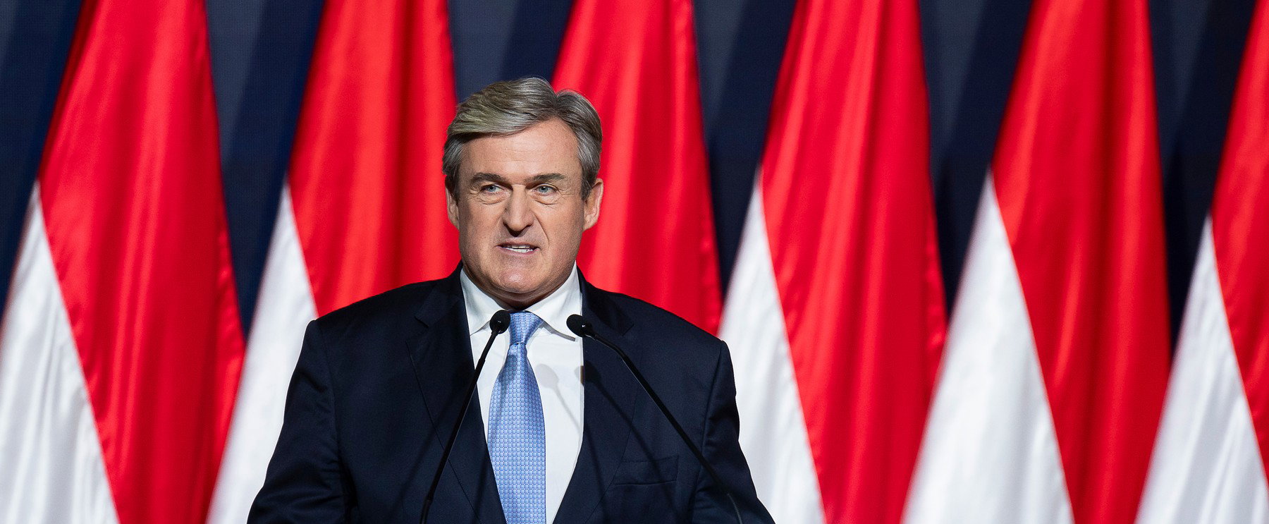 Így él Kapitány István? Ritka fotók kerültek fel az otthonából