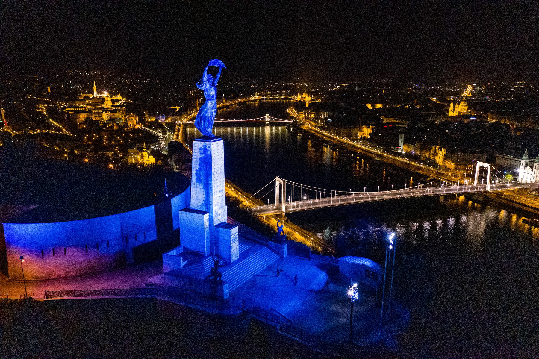 Váratlan dráma a Citadella avatásánál, a magyar zászló felengedésénél történt a baj