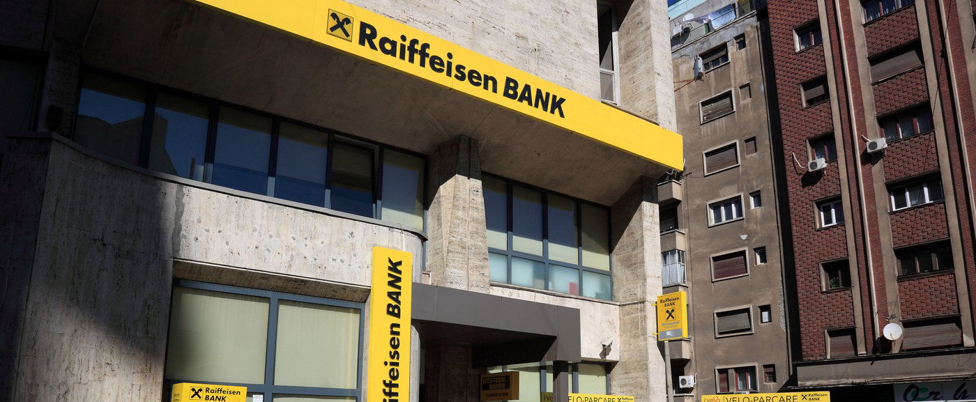 Sürgős figyelmeztetés jött az MBH és a Raiffeisen Bank ügyfeleinek, rengeteg embert érint