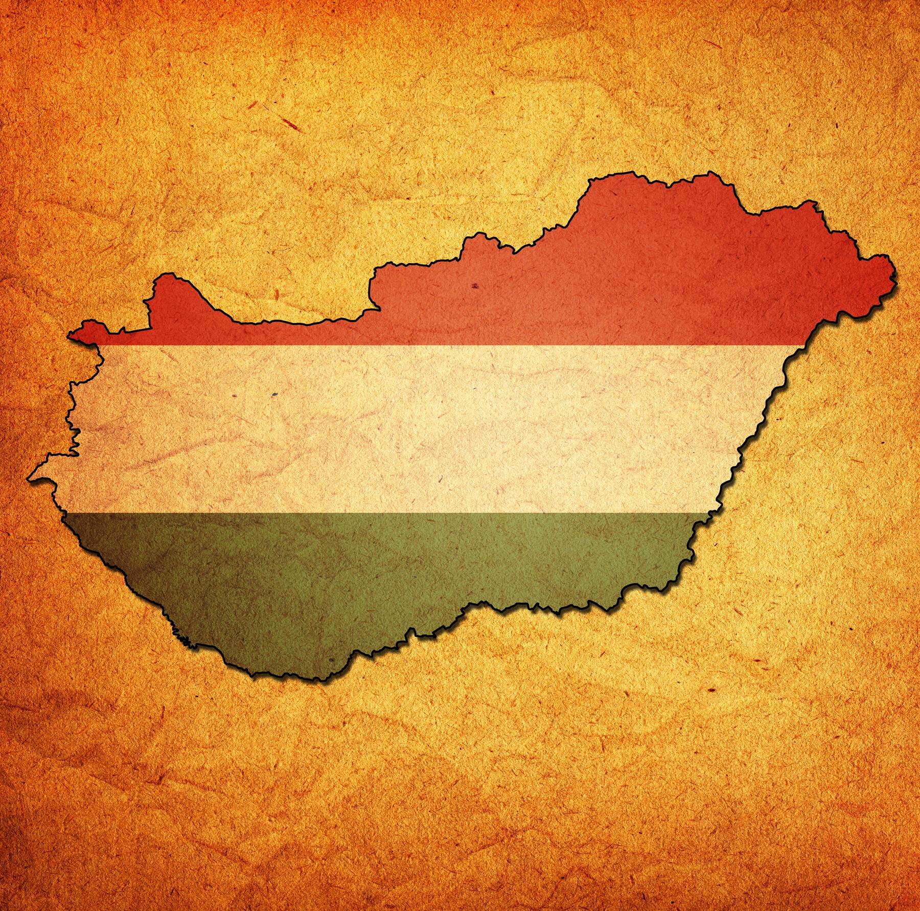 Egyszerre tartottak fel egy magyar táblát szerte a világon, a választások miatt történt az egész