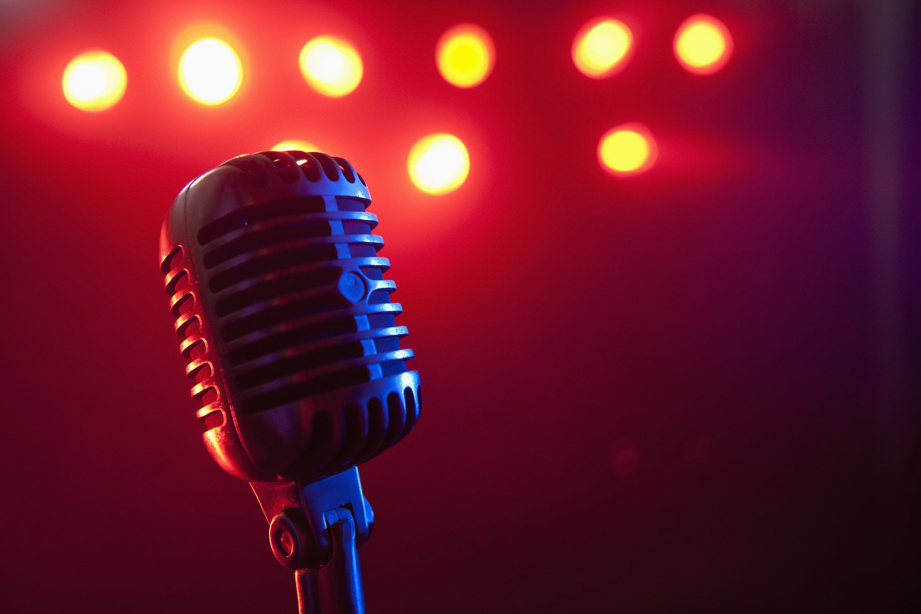 Belgyógyásszal jött össze Nagy Feró után a Beatrice szépséges énekesnője