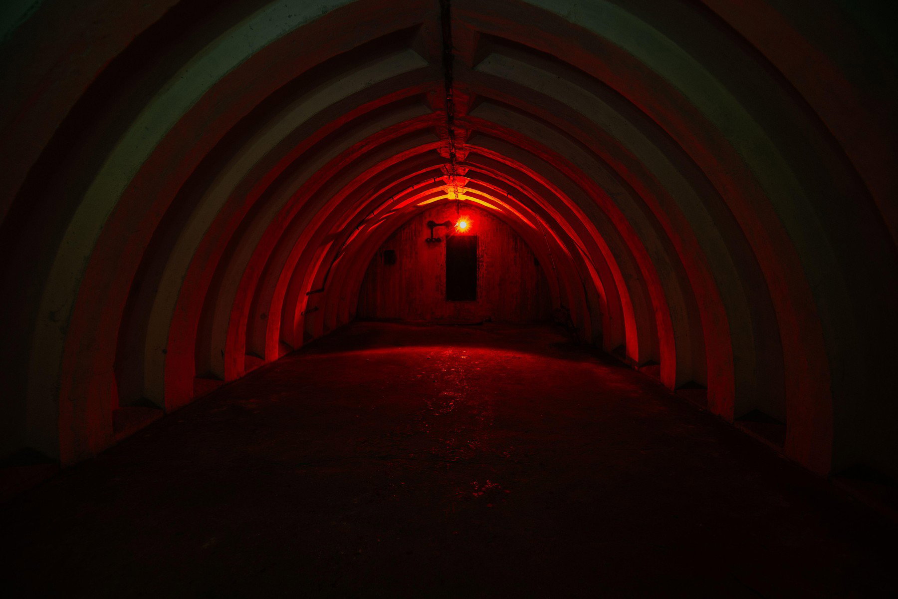 Kinyitották egy régen elfeledett NATO bunker ajtaját, az urbexesek csúcsfogása a feltáruló látvány