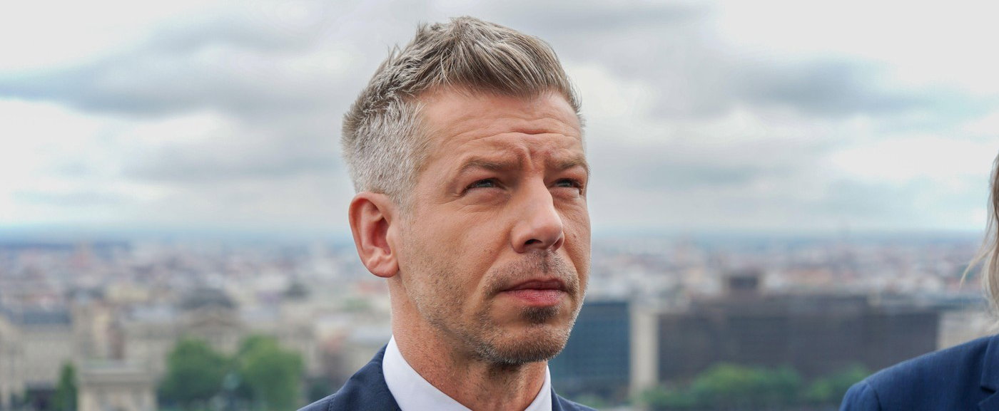 Milyen autó lenne Orbán Viktor, no és Magyar Péter? Az autós szakértő azonnali válaszokat adott
