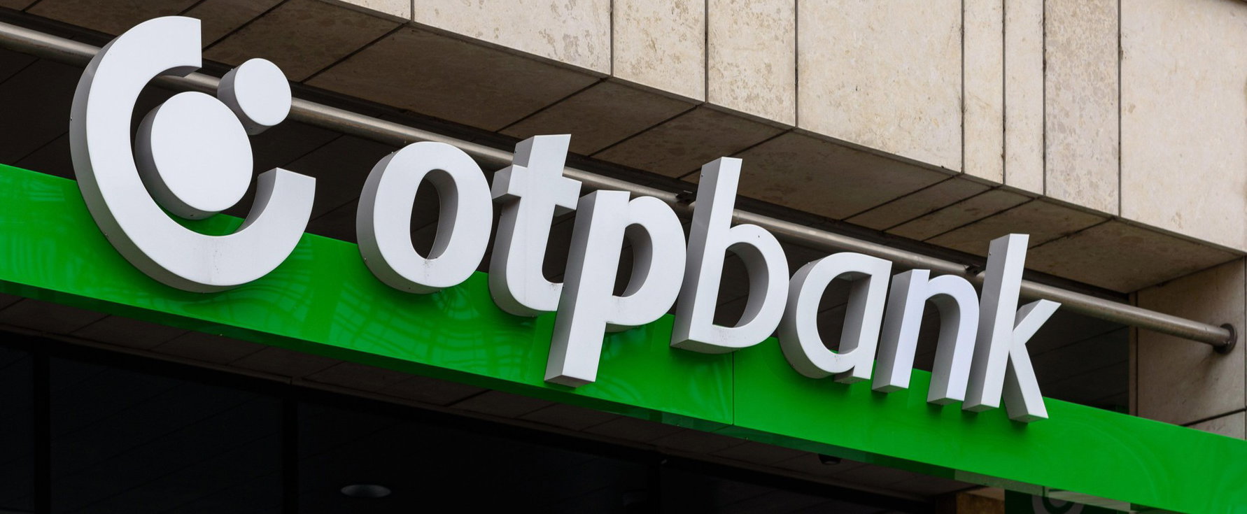 Fontos bejelentést tett az OTP Bank, ezeken a napokon nem lesznek elérhetőek a banki funkciók