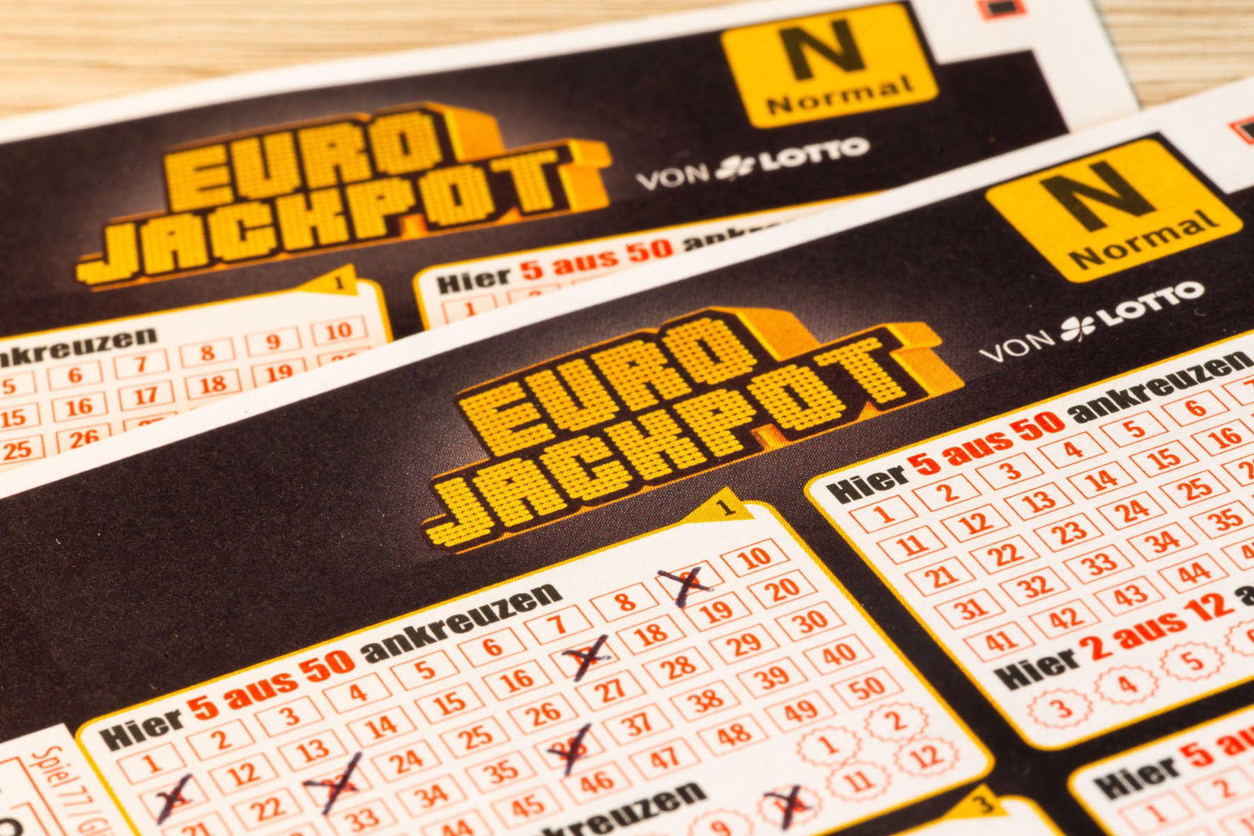 Eurojackpot: kihúzták a nyerőszámokat, több, mint 7 milliárd forint várt gazdára