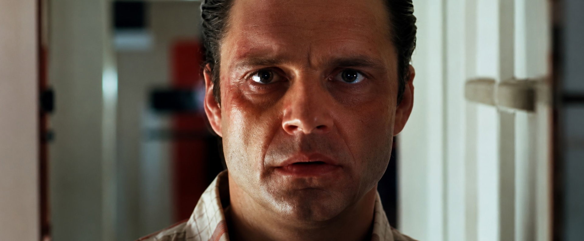 Mindenki ezért a pszichothrillerért rajong a Netflixen, Sebastian Stan alakítása egyszerűen zseniális