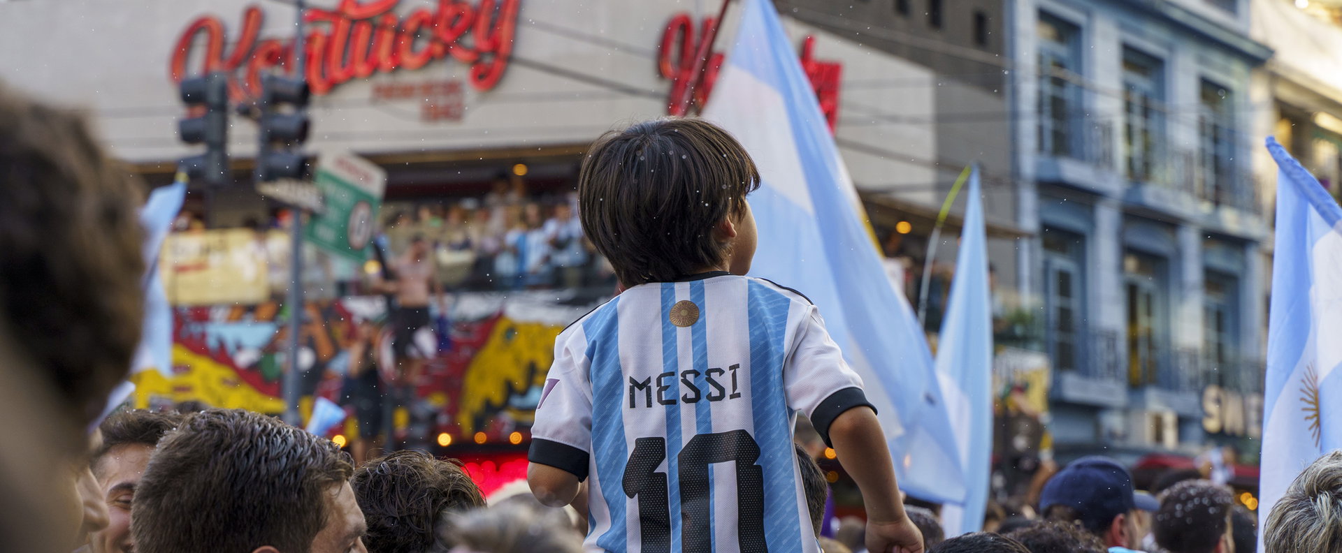 Kegyetlen betegség végzett Lionel Messi édesapjával, különleges helyen hunyt el a családfő