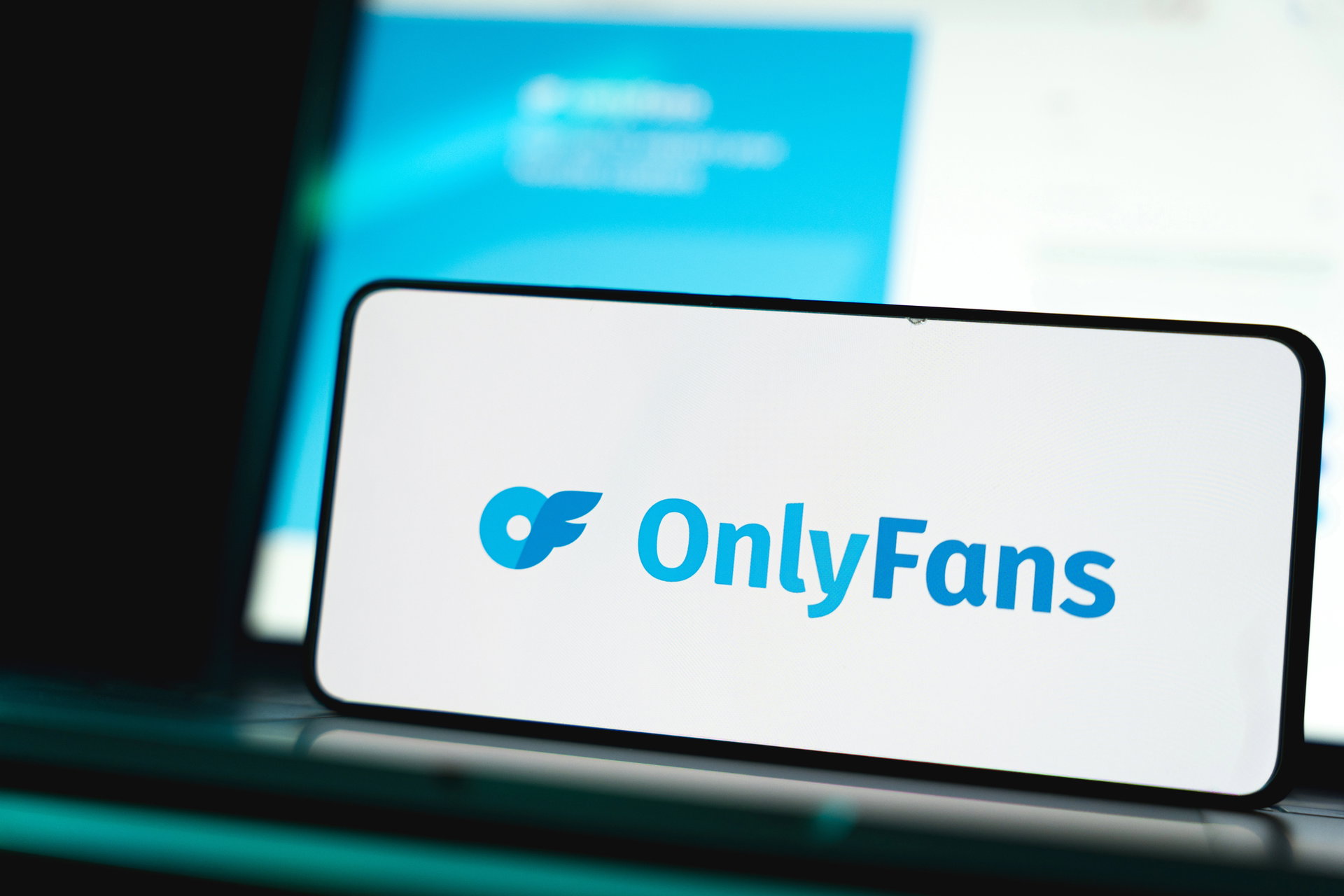 A rajongók is ledöbbentek: az OnlyFansre gyárt tartalmakat a Baywatch sztárja