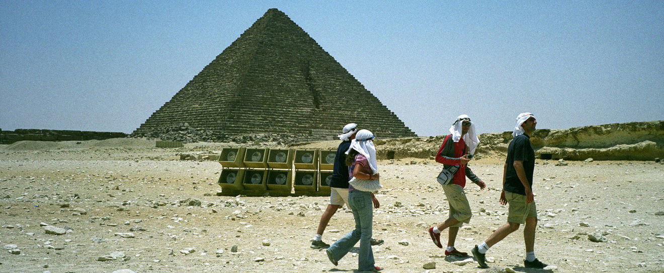 18 ősi sírt tártak fel Egyiptomban, aranyból készült nyelveket találtak a halottak szájában