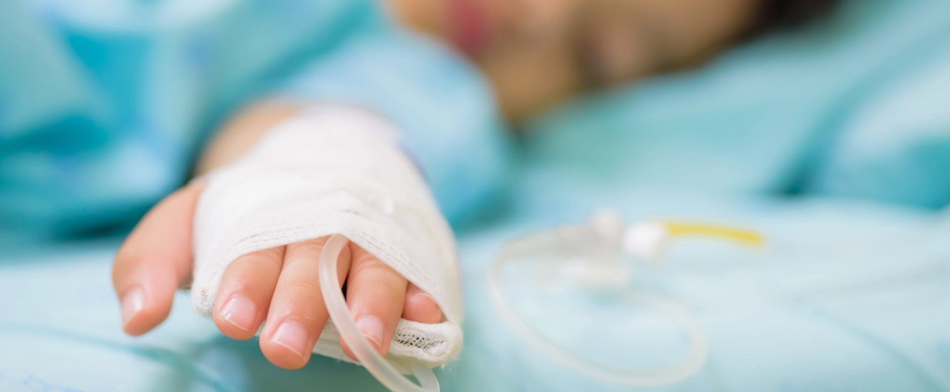 Félrediagnosztizálták a kisbaba állapotát az orvosok - most új szívre vár