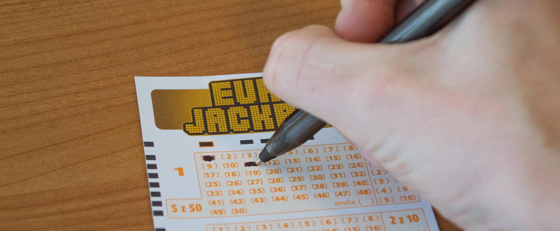 Eurojackpot: óriási volt a tét - ezek a számok értek több mint 8 milliárd forintot
