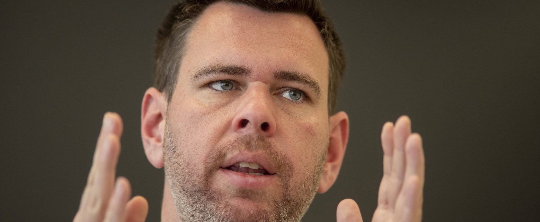 „Szánalmasan erőltetett” - Vitézy Dávid keményen nekiment Orbán Viktornak, emberére akadt a volt miniszterelnök?