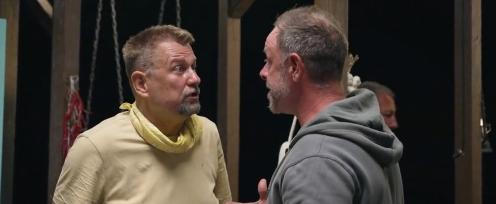 „Mi vagy te, Sztálin, b*szd meg?” - Majdnem bunyóig fajult Simor Olivér és Anger Zsolt vitája, megfagyott a levegő a Farm VIP-ben